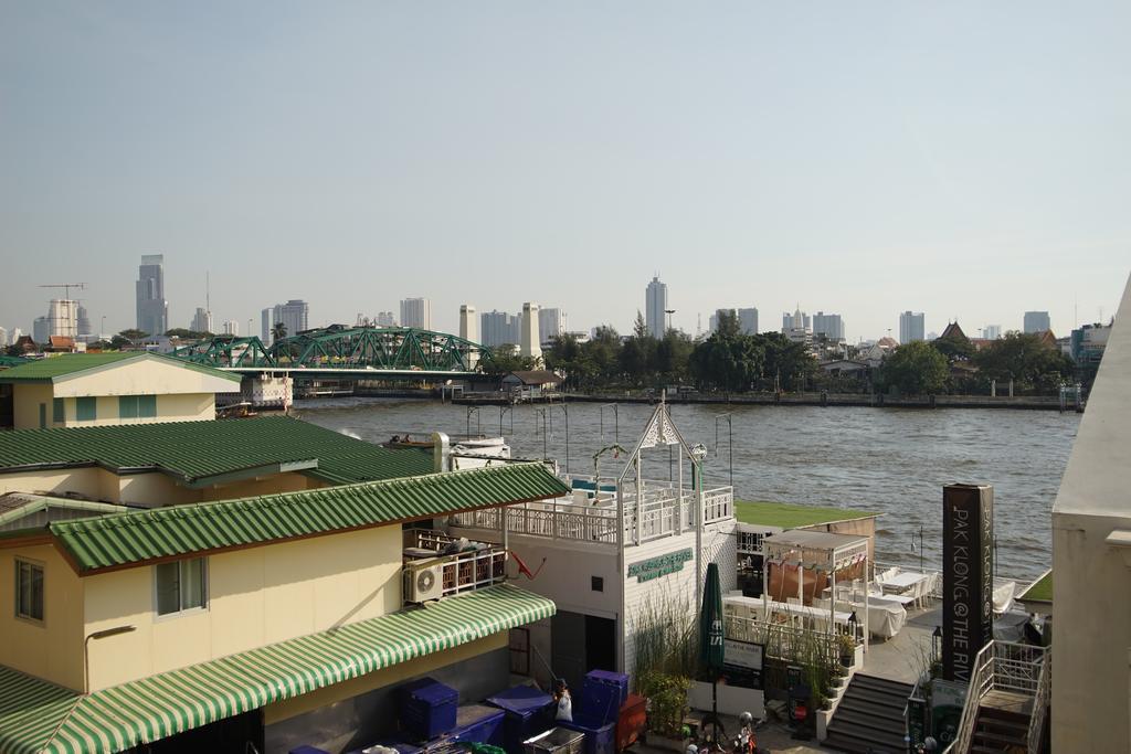 Oyo 965 Art Hotel Sanamchai Bangkok Ruang foto